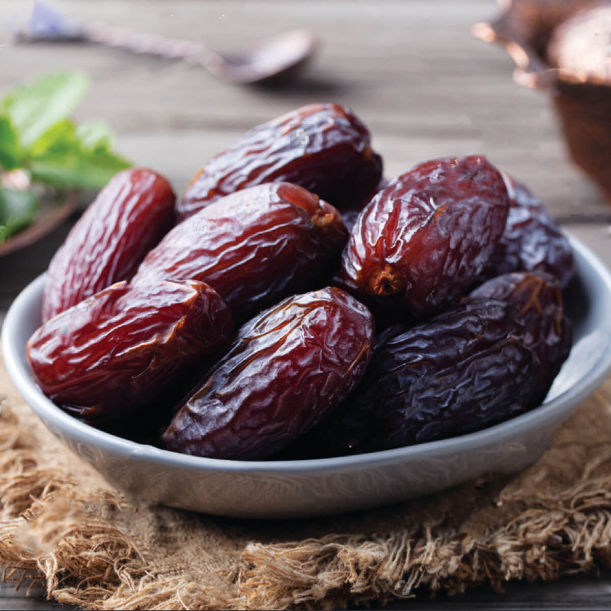 Iran Black Dates - 800g 