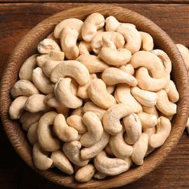 VOC Mart Premium Cashews - 1 Kg