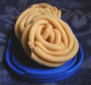 Thenkuzhal Chilli Chakli 